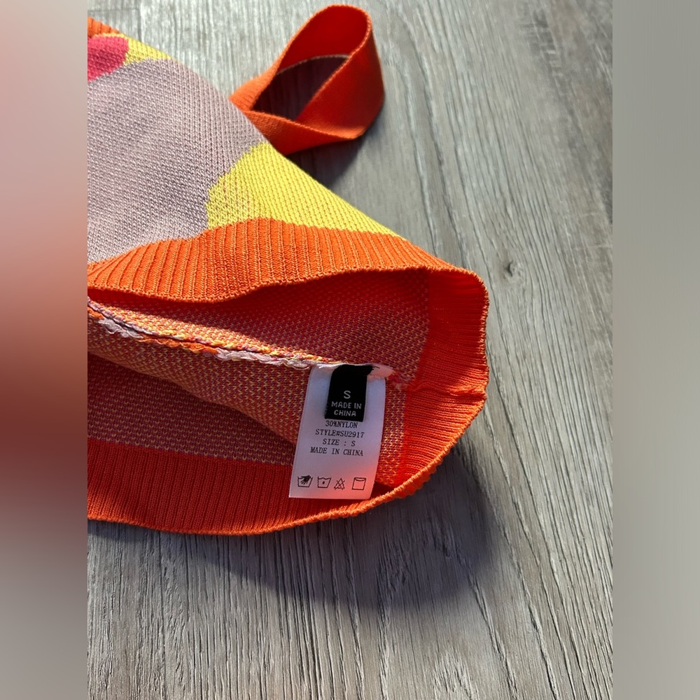 Two Piece Set - Picture 3 of 4